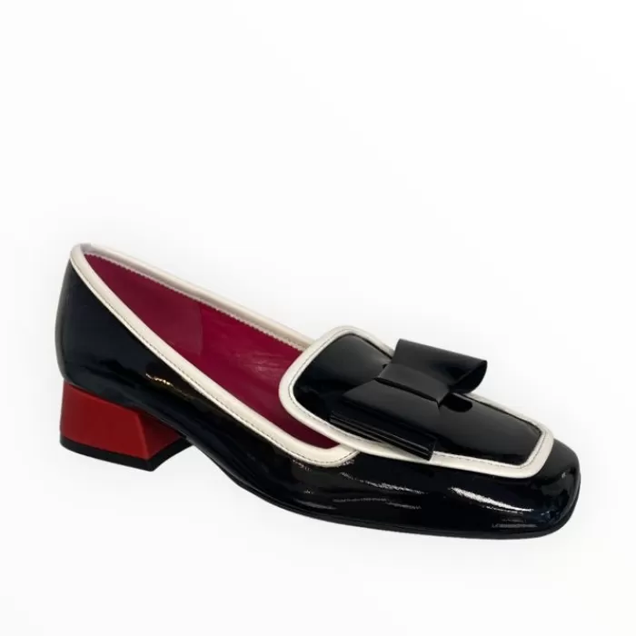 Le Babe Flats- Black Patent Loafer