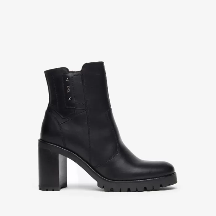 NeroGiardini Ankle Boots- Black Leather Ankle Boot