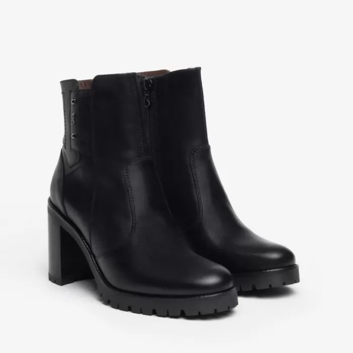 NeroGiardini Ankle Boots- Black Leather Ankle Boot