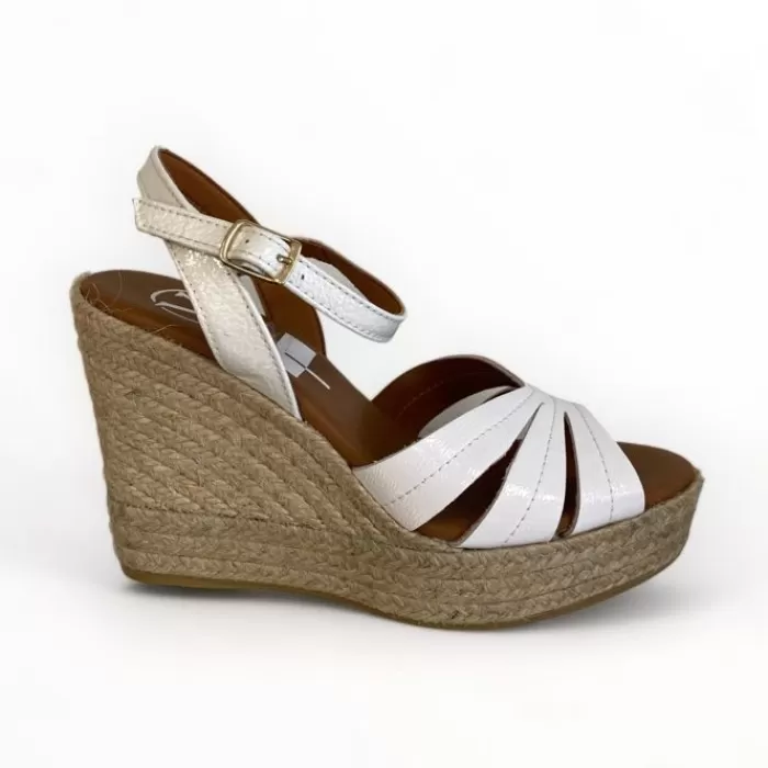 VIGUERA Wedges- White Patent Wedge Sandal