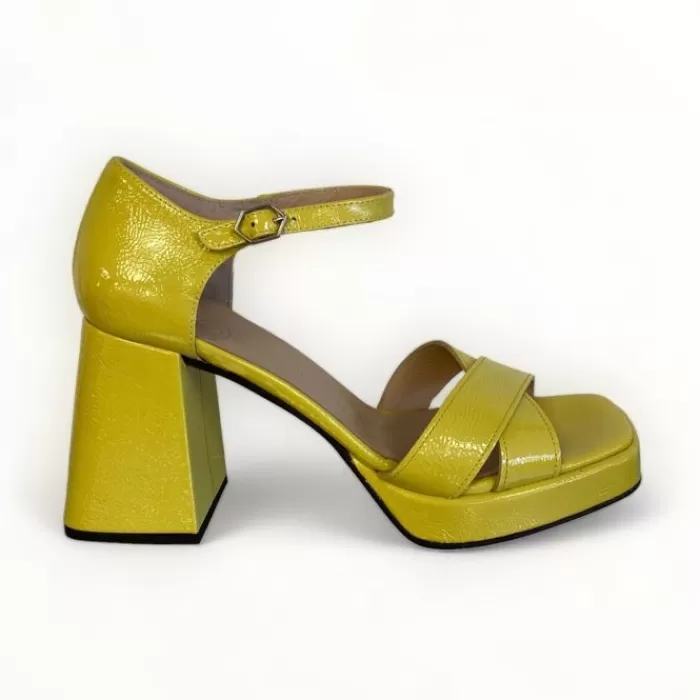 Wonders Sandals- Julia Lime Patent Platform Sandal